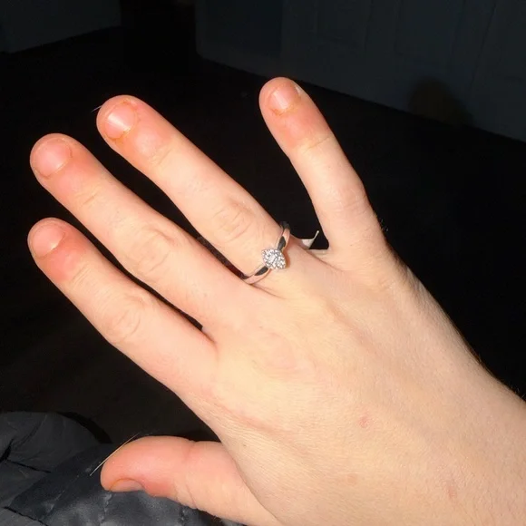 Diamond Art Club Sterling Silver CZ MRQS  Promise Ring Size 7 - NWT - Picture 5 of 5